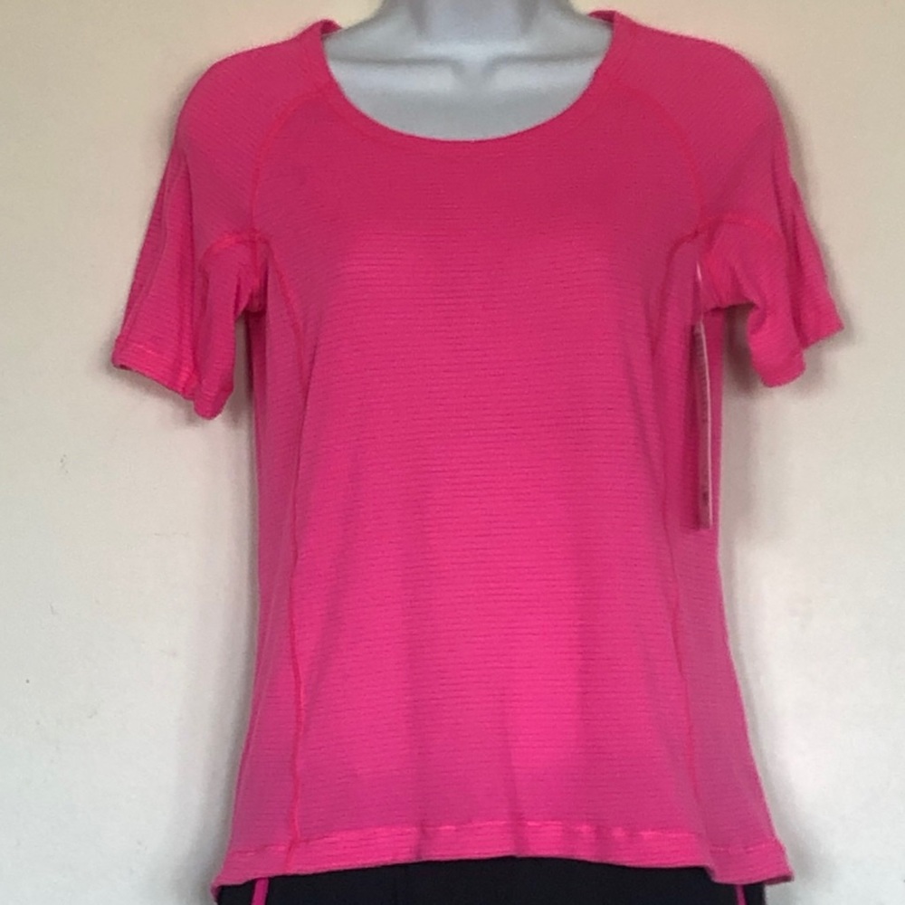 NWT 💖 Beautiful Lulu Lemon Run Top - Picture 5 of 12